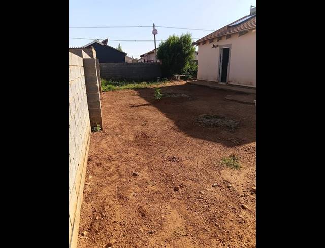2 BEDROOM HOUSE FOR SALE IN SAVANNA CITY